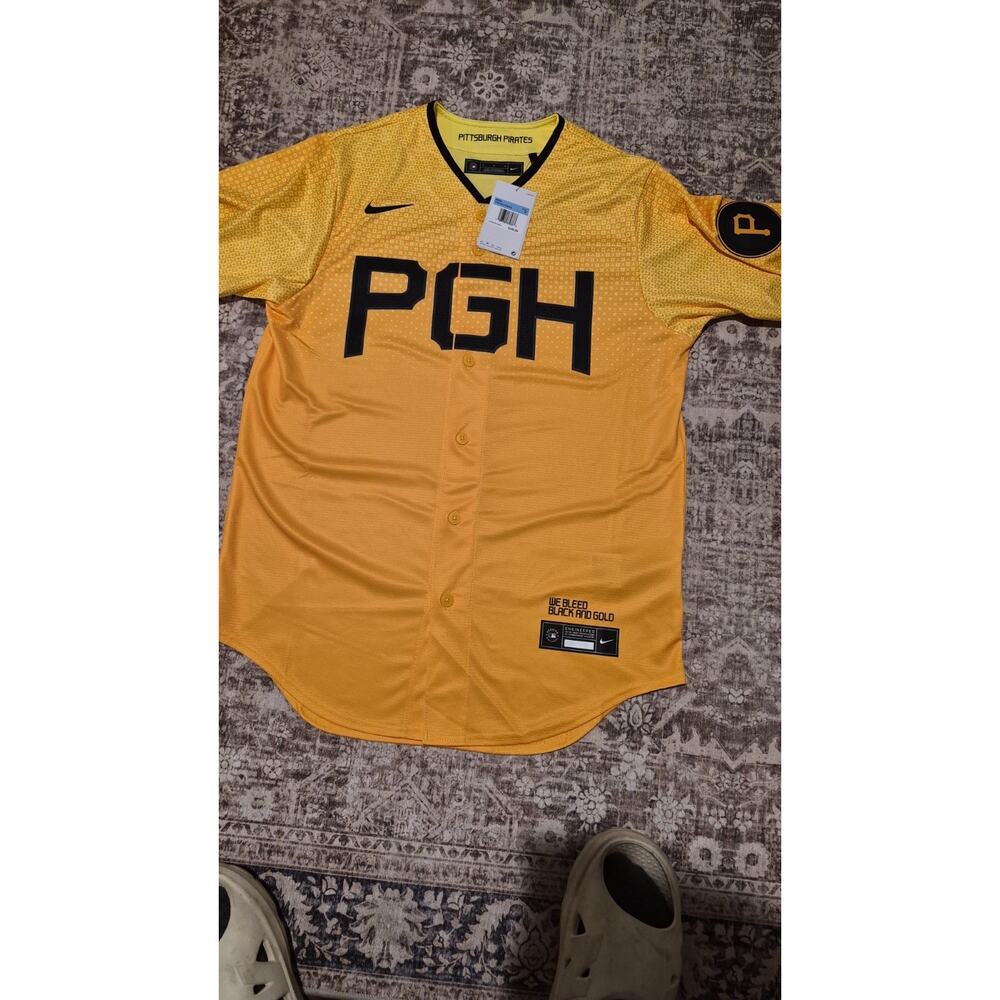 Nike Pittsburgh Pirates City Connect Jersey Mens M Yellow PGH MLB NWT - Picture 2 of 14